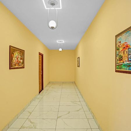 Townhouse Sky Hotel Ludhiana Bagian luar foto